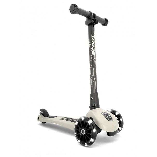 Scoot & Ride - Highwaykick 3 LED Ash trotinet Scoot & Ride - Highwaykick 3 LED Ash trotinet
