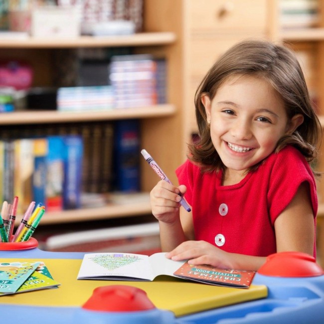 Twiddlers - Novogodišnja mini bojanka sa zadacima