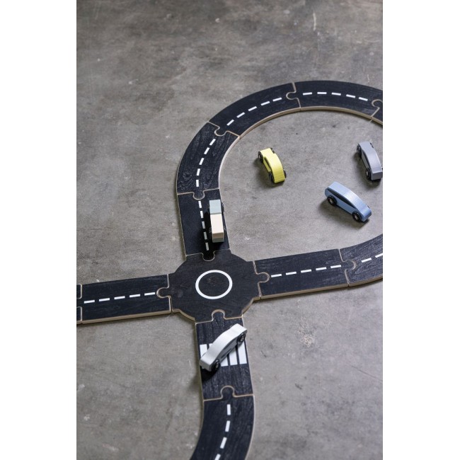 Jabadabado - Staza za autiće sa 5 vozila Jabadabado - Staza za autiće sa 5 vozila